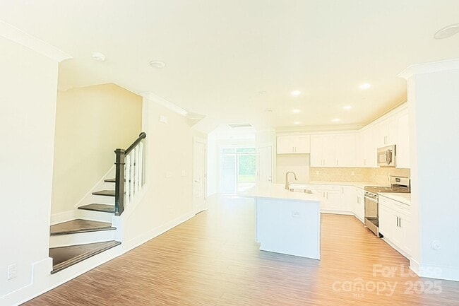 Building Photo - 5577 Stafford Rd