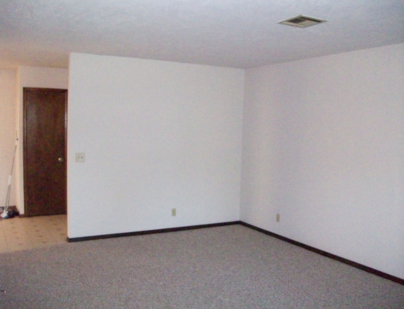 Building Photo - 4320 Willowpoint Dr