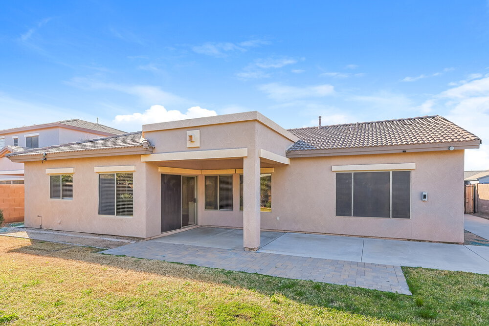 Building Photo - 21252 E Alyssa Rd