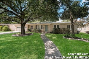 Building Photo - 255 Millwood Ln