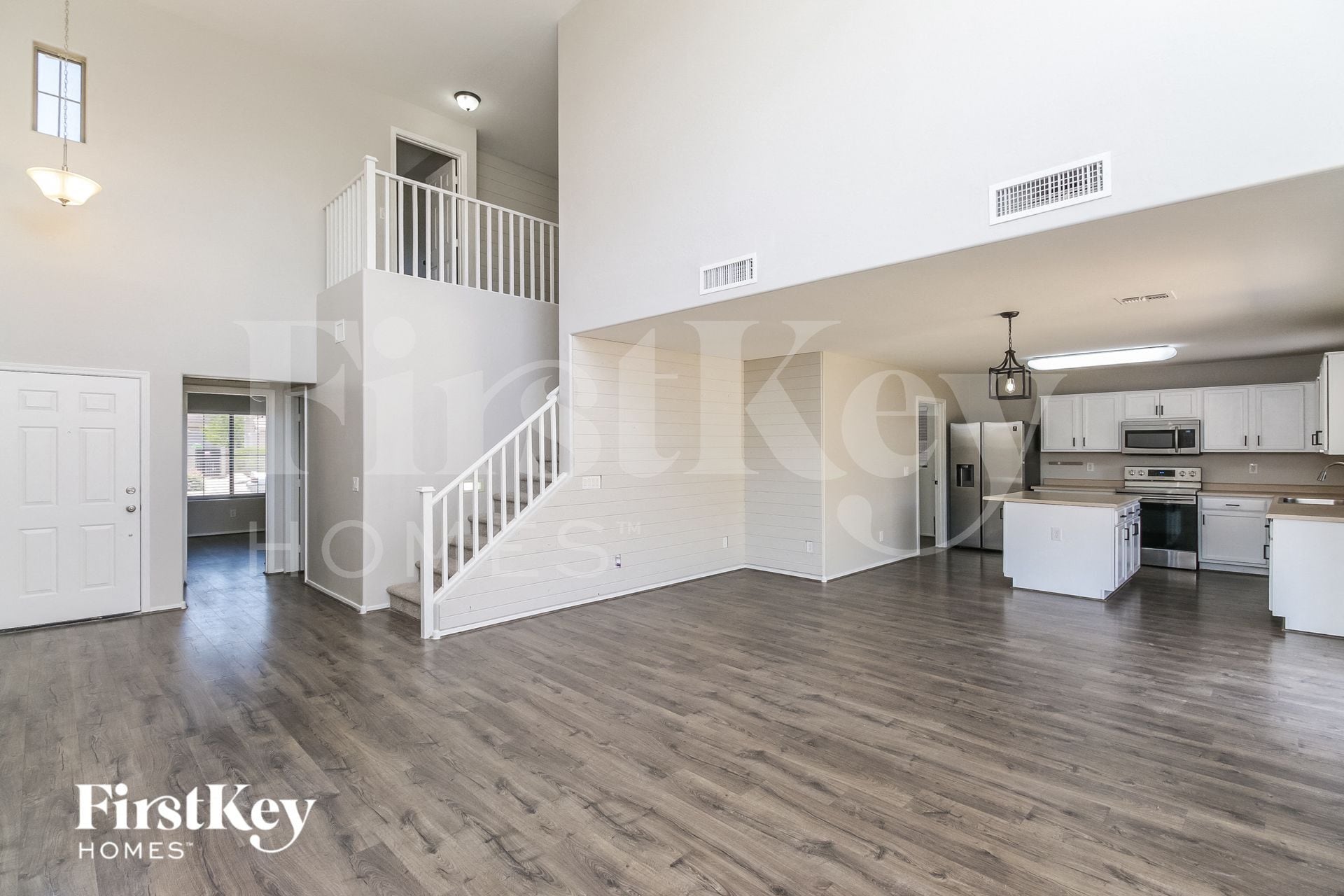 Building Photo - 1168 W Desert Basin Dr