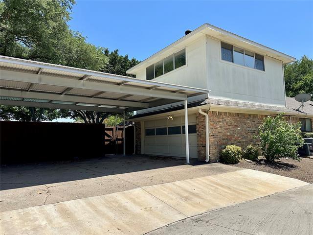 Building Photo - 7145 Crooked Oak Dr