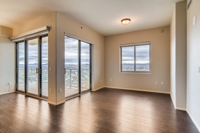 Building Photo - LUXURY RESORT STYLE LIVING @ ONE