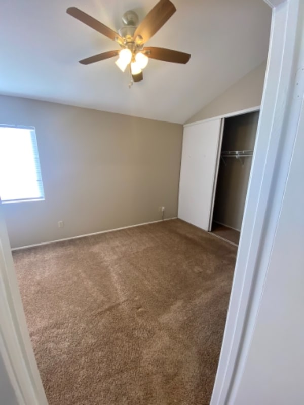 Building Photo - 8929 Arlingdale Way