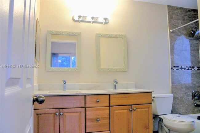 Building Photo - 11151 Minneapolis Dr