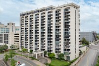 Building Photo - 200 Wagner St