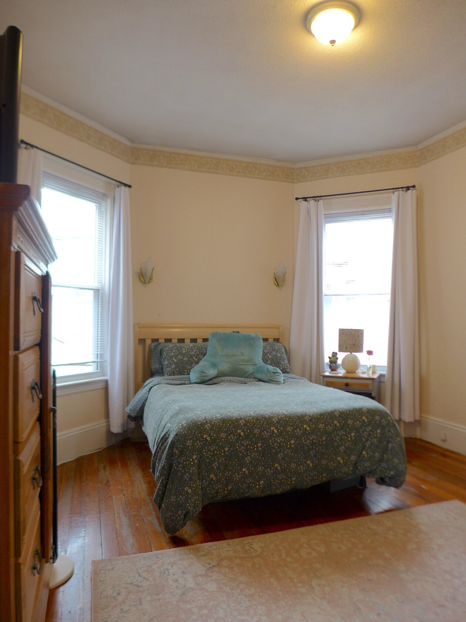 Building Photo - 17 Auburn St