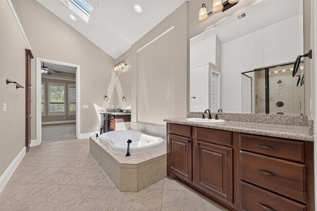 Building Photo - 10834 Poolman Pl