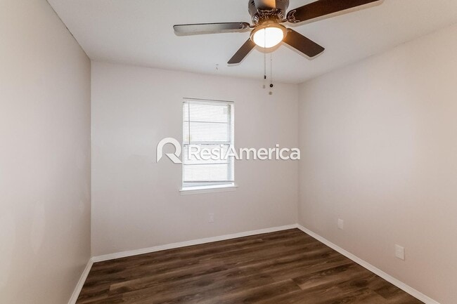 Building Photo - Fully Updated 3BR/1.5B home in Horn Lake