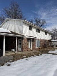 Building Photo - 801 E Stotlar St