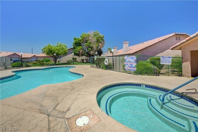 Building Photo - 313 Crosswind Way