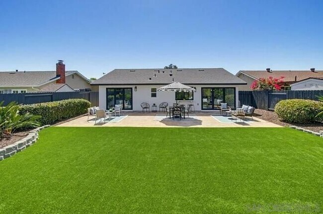 Building Photo - 7415 Bovet Way