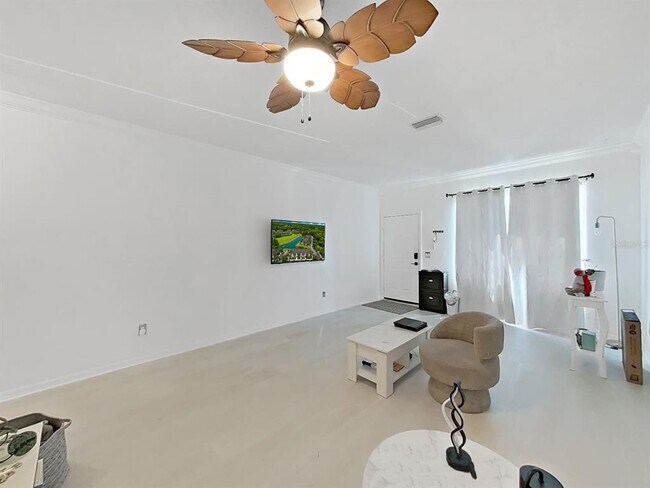 Building Photo - 18126 Paradise Point Dr