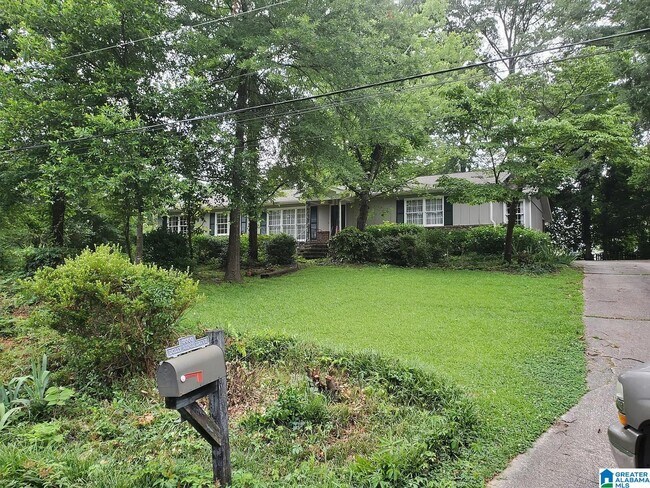 Building Photo - 3000 Dolly Ridge Dr