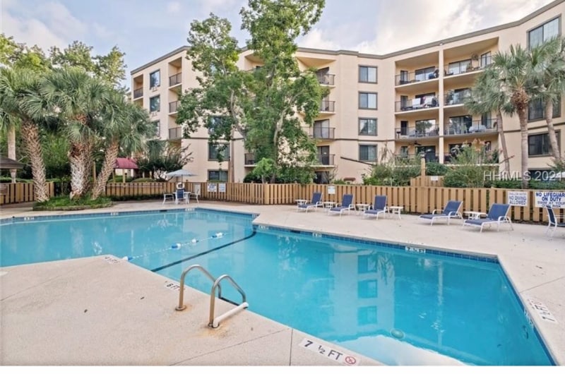 Building Photo - 10 Lemoyne Ave