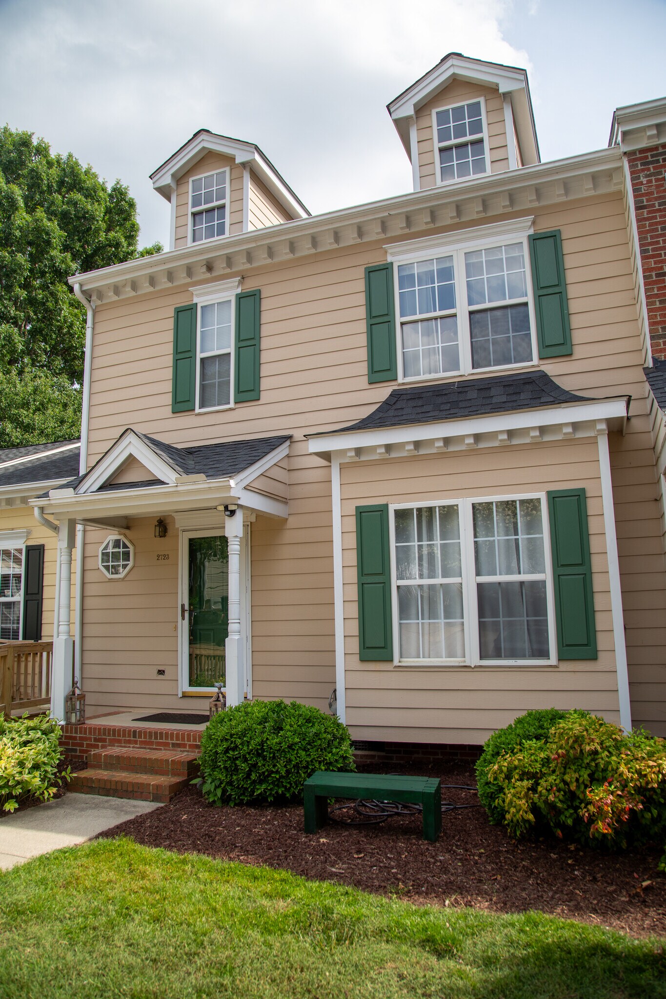 Building Photo - 2723 Sterling Park Dr