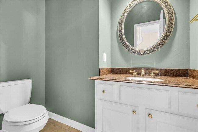 Building Photo - 7302 Palisades Heights Dr
