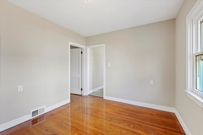 Building Photo - Beautiful three-bedroom single family home...