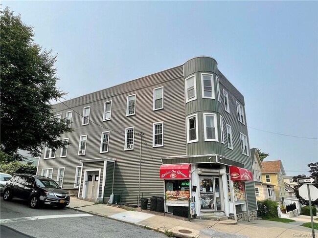 Building Photo - 97 Glover Ave