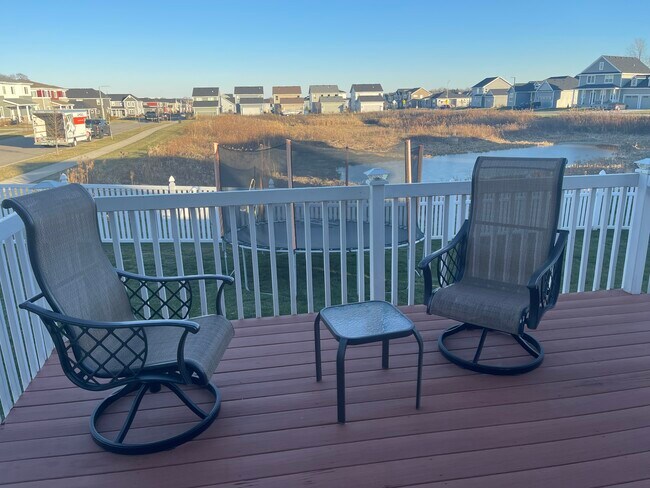 Building Photo - 113 Alton Dr