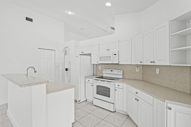 Building Photo - 11255 NW 53rd Ln