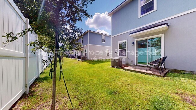Building Photo - 905 Observatory Pkwy