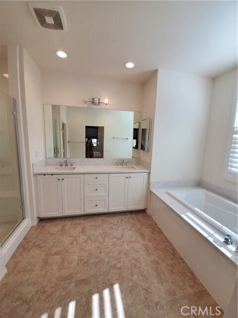 Building Photo - 110 Parkwood