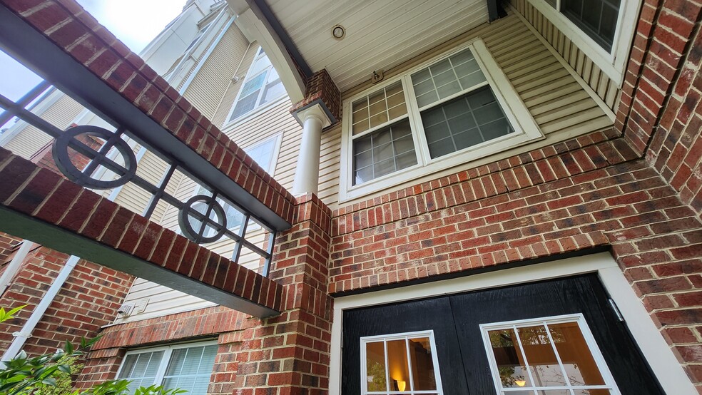 Building Photo - 3009 Nicosh Cir