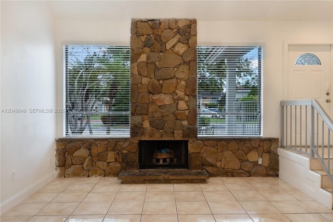 Building Photo - 9587 SW 148th Ave Cir S