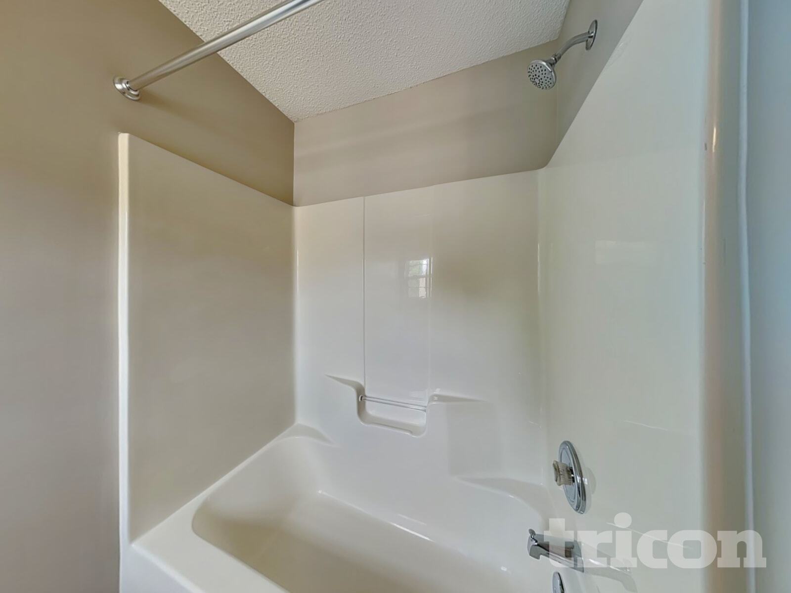 Building Photo - 1024 Crowders Woods Dr