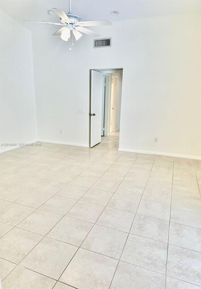 Building Photo - 14530 SW 142nd Ct Cir