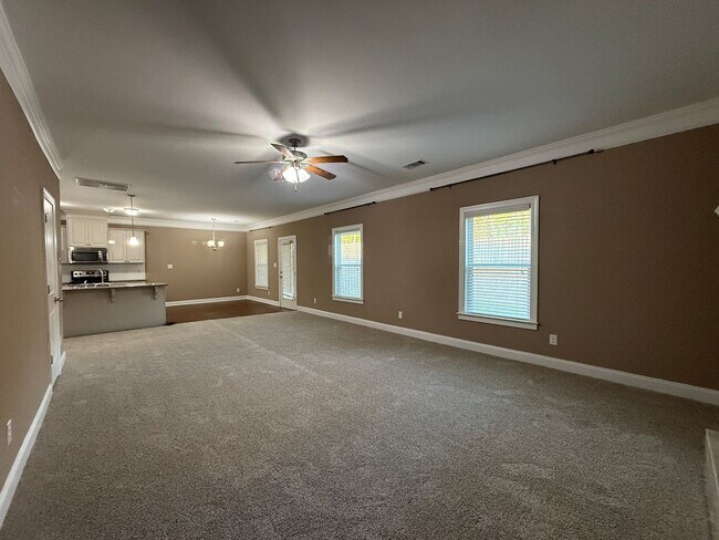 Building Photo - Evans, GA Home with 4 Beds/2.5 Baths