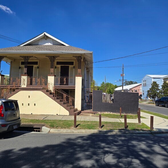 Building Photo - 4101 S Galvez St