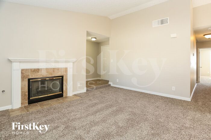 Building Photo - 5880 Filmore Ave