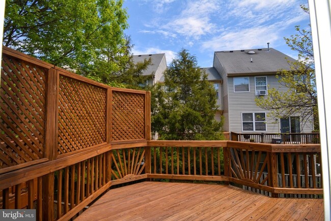 Building Photo - 6413 McCoy Rd