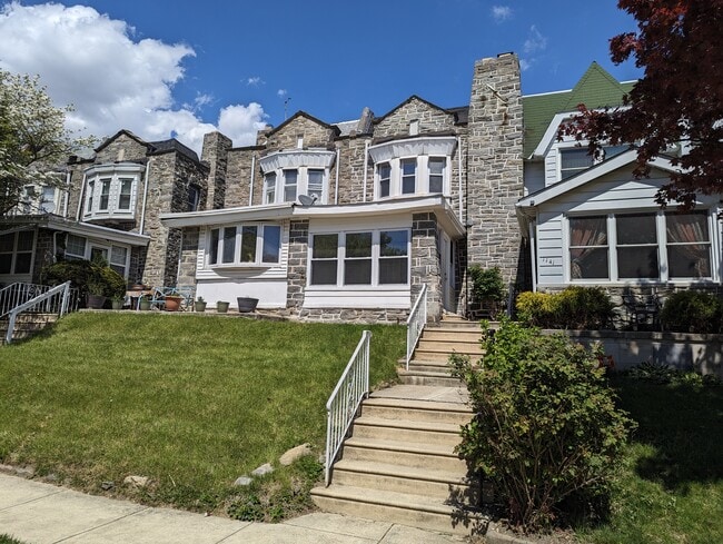 Building Photo - 1143 N 65th St