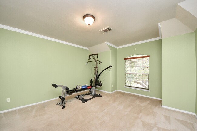 Building Photo - 8614 Riverbend Canyon Ln