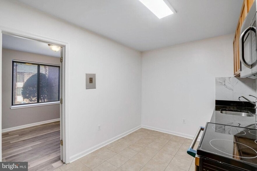 Building Photo - 3107 Buccaneer Ct