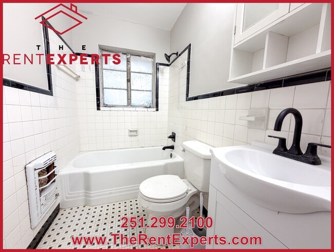 Building Photo - 51 Sherwood Dr