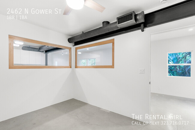 Building Photo - 2462 N Gower St