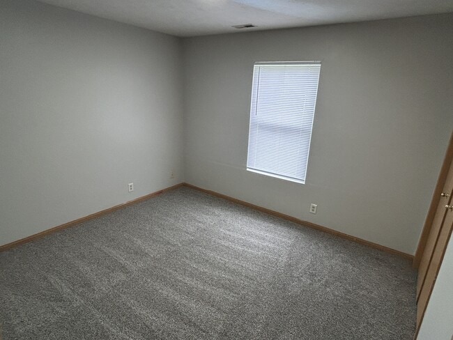 Building Photo - 2910 N 42nd St