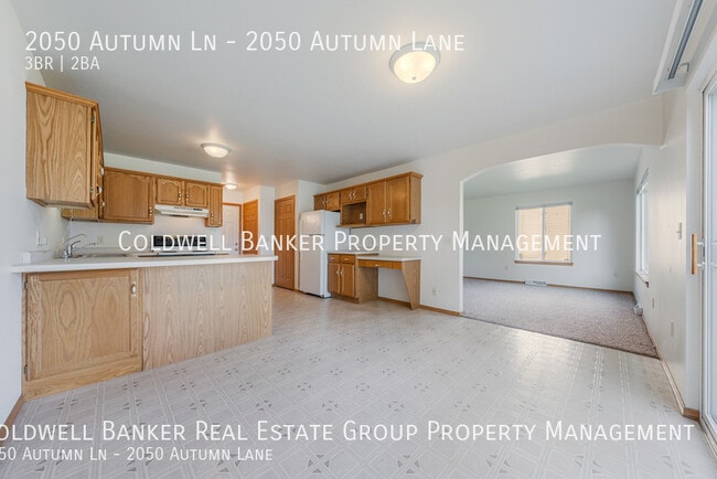 Building Photo - 2050 Autumn Ln