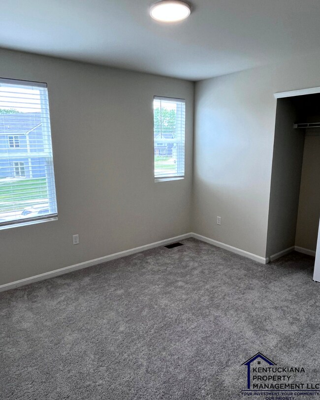 Building Photo - Beautiful New Construction Home in Lyndon – Minutes from Westport Village