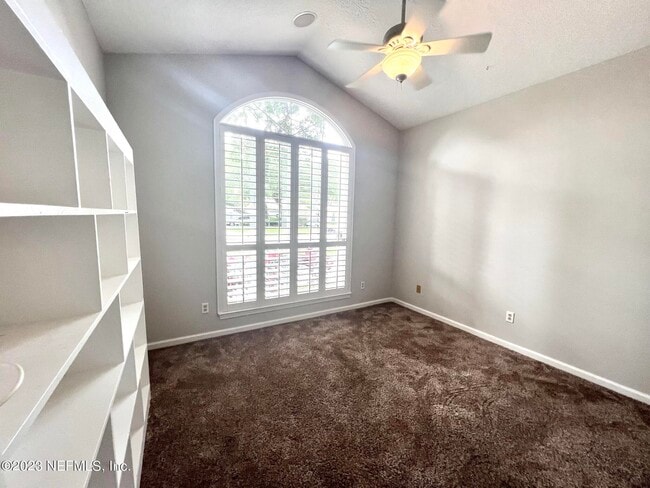 Building Photo - 184 Summerfield Dr