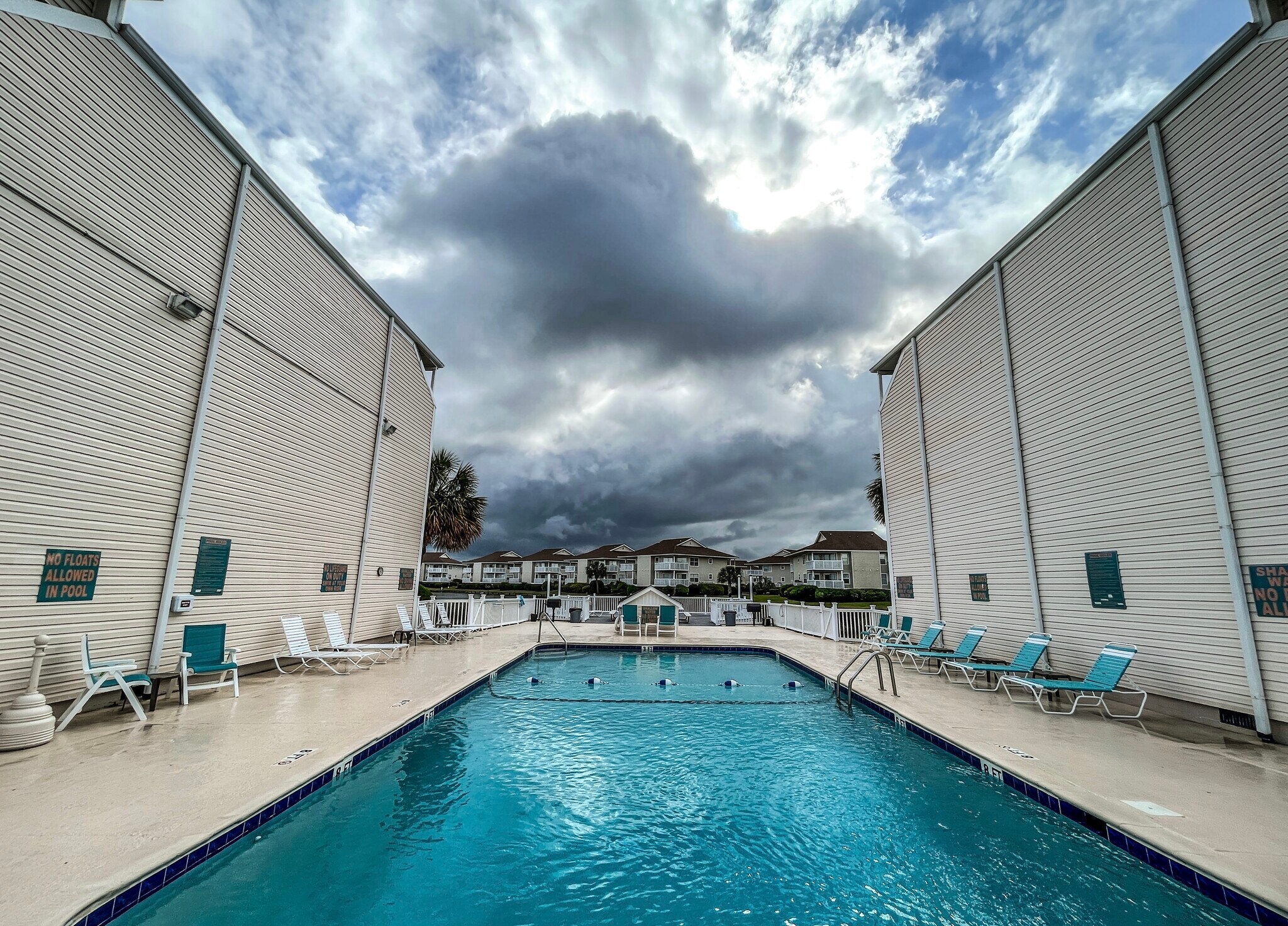 Building Photo - 1919 Spring St