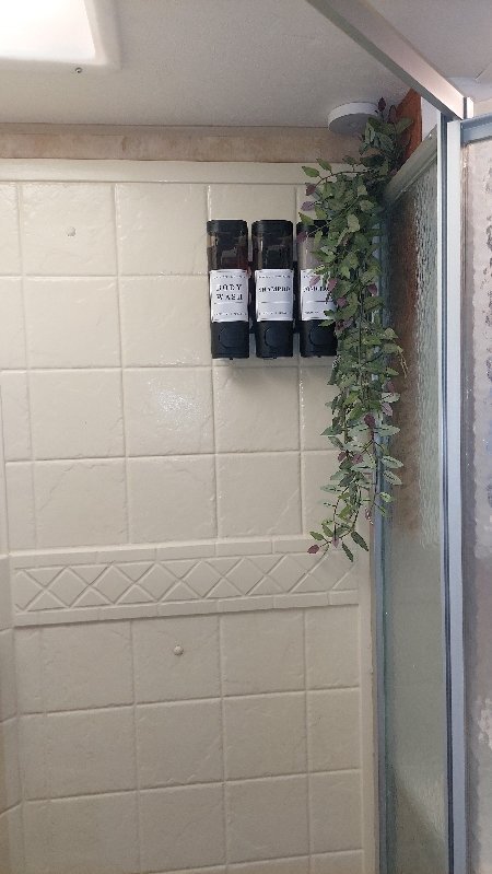 Building Photo - 9204 Old Castle Rd