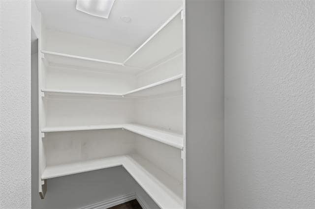 Building Photo - 3012 Gaylord Dr