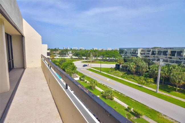 Building Photo - 1401 S Federal Hwy