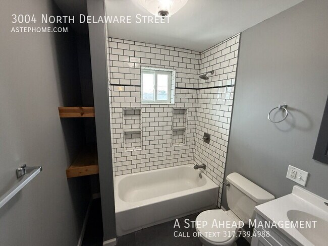 Building Photo - 3004 N Delaware St