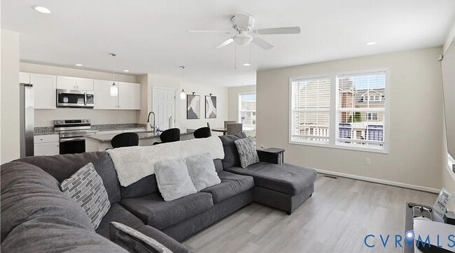 Building Photo - 3901 Lighthouse Ln